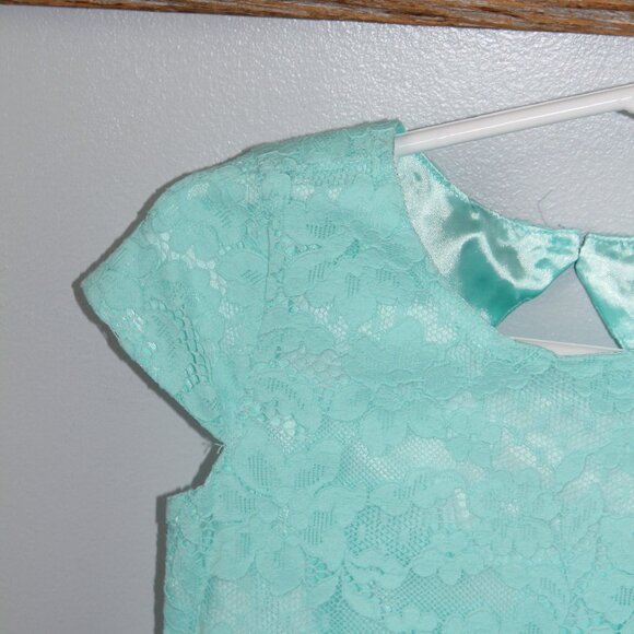 TCP Size 4T Aqua Light Lace Dress New - Picture 2 of 3